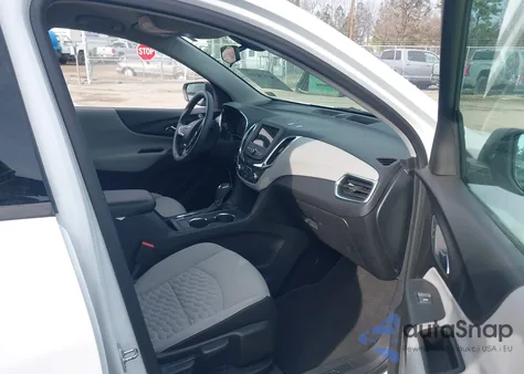 2019 Chevrolet Equinox Ls z USA, uszkodzony, nr VIN 3GNAXHEV2KS551133
